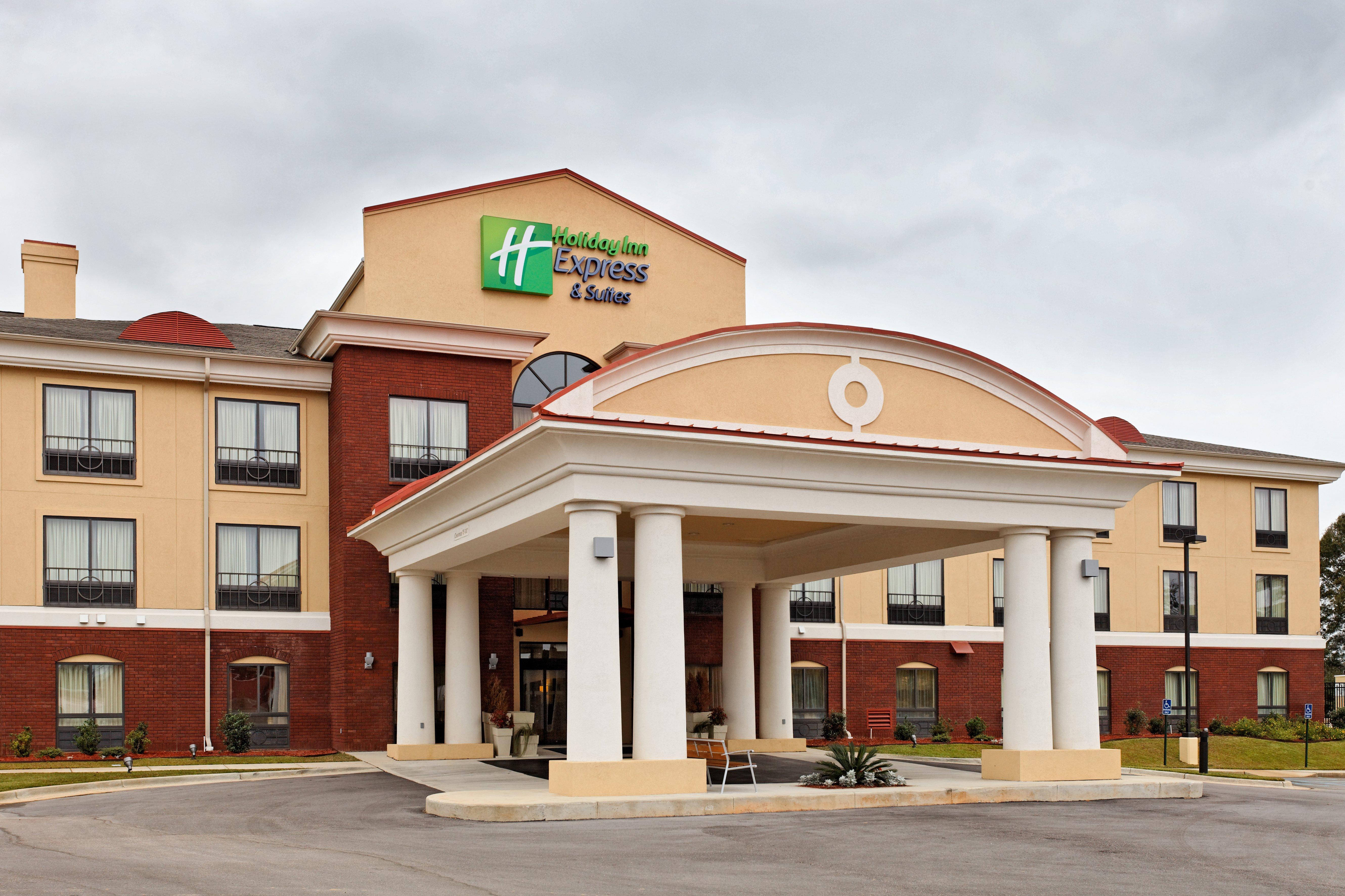 Holiday Inn Express - Andalusia By Ihg Eksteriør bilde